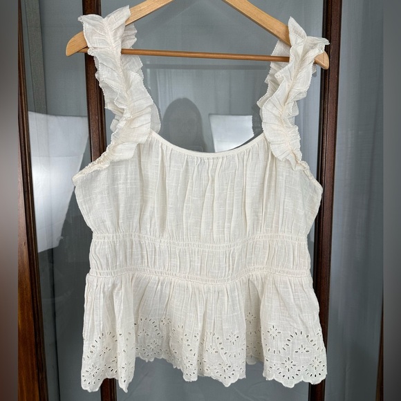 Old Navy Ruffle Tank Top Sz XL Off White Festival Eyelet Boho Coquette Romantic - Picture 1 of 8